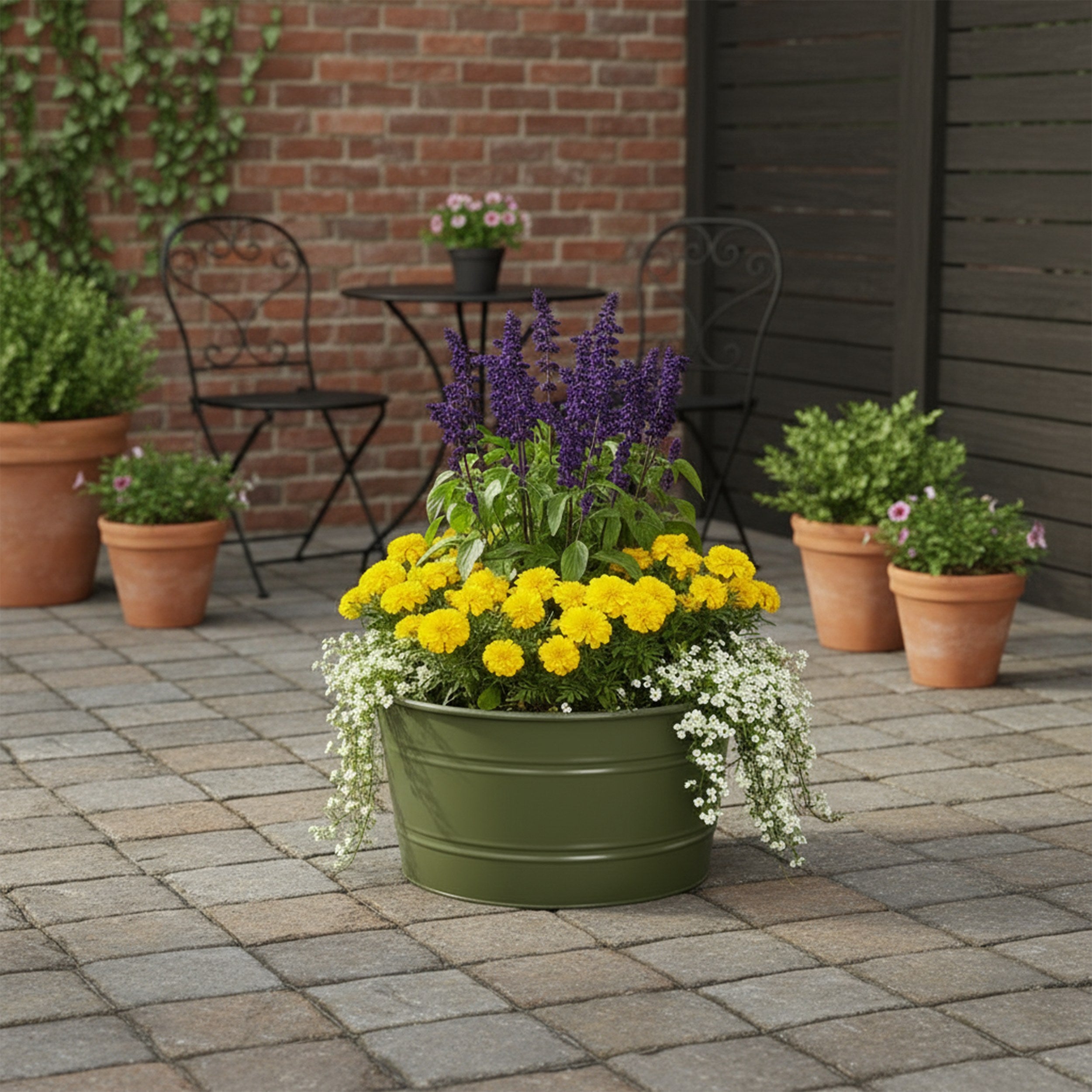 Pflanztopf "Beat" rund aus Metall mit Kordelgriffen | Dekorativer Blumentopf | Pflanzwanne robust & vielseitig in 4 Farben und Größen