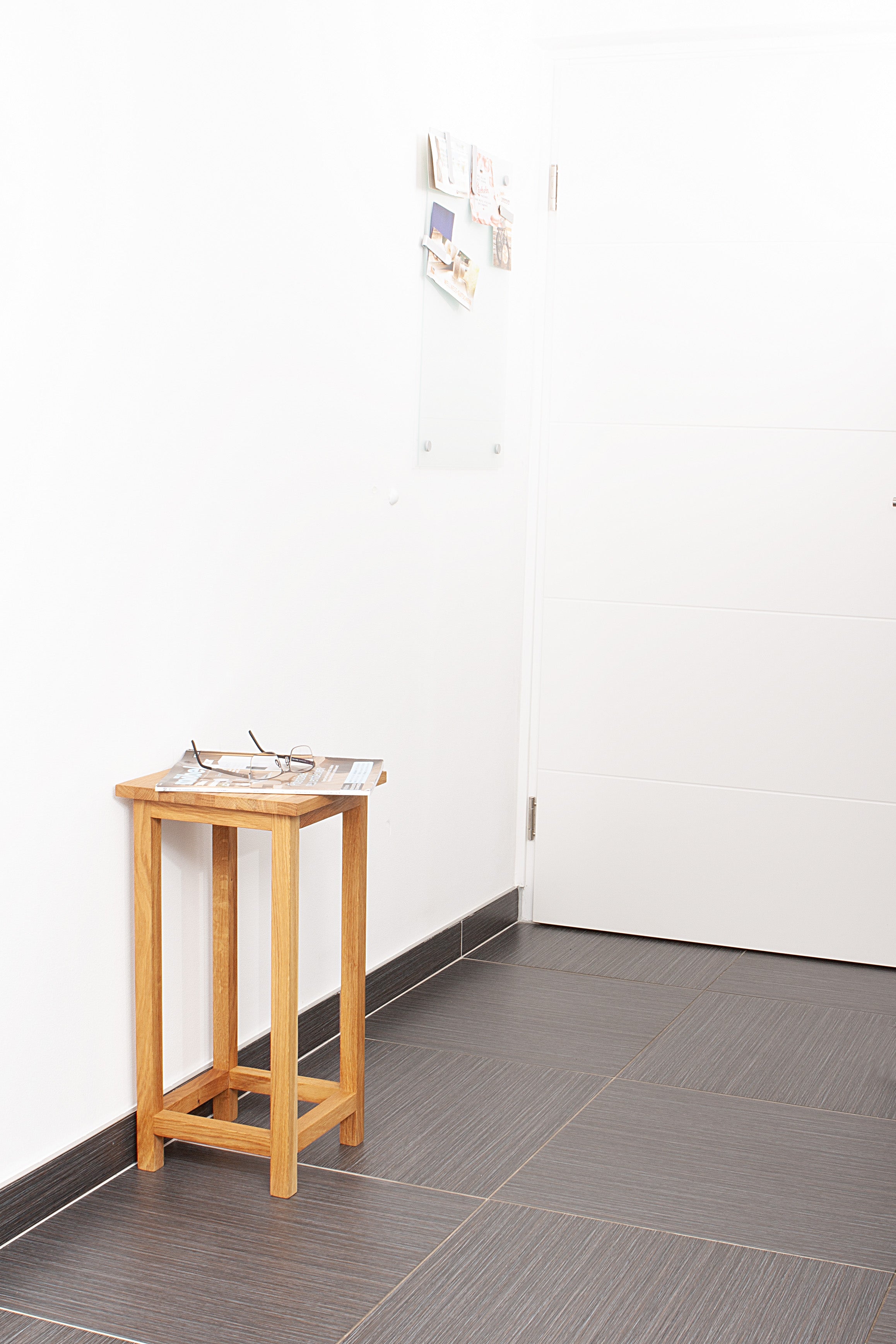 Blumenständer MAX 2 Pflanzenständer aus Eiche Blumenhocker Dekosäule massiv Interia Home & Living