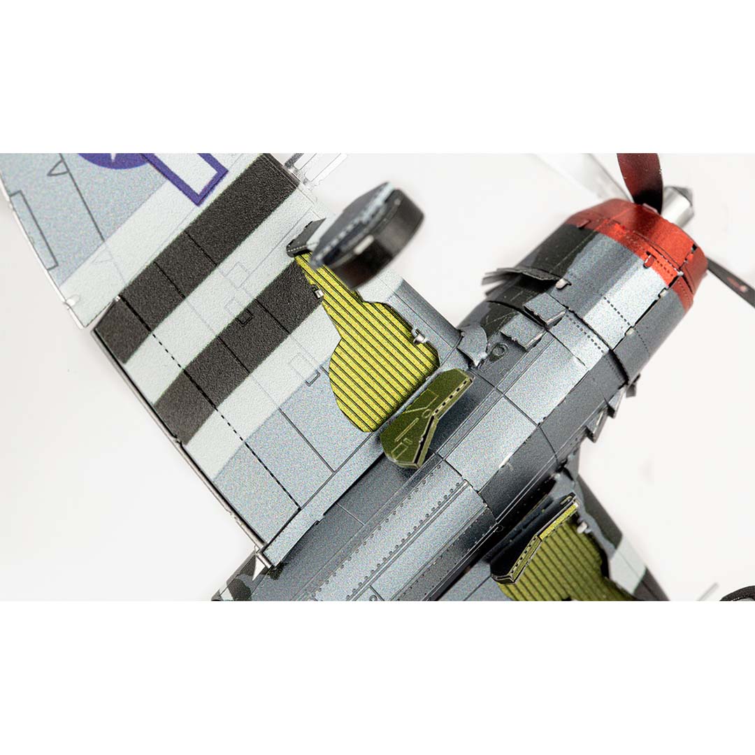 Metal Earth P47-Thunderbolt ME1002 Modellbausatz Puzzle DIY Bausatz präzise gelasert stabil langlebig