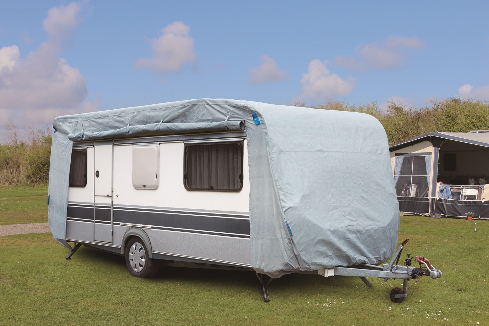 Wohnwagen Abdeckhaube XXL Schutzhülle Caravan Garage Garden Pleasure atmungsaktiv winterfest