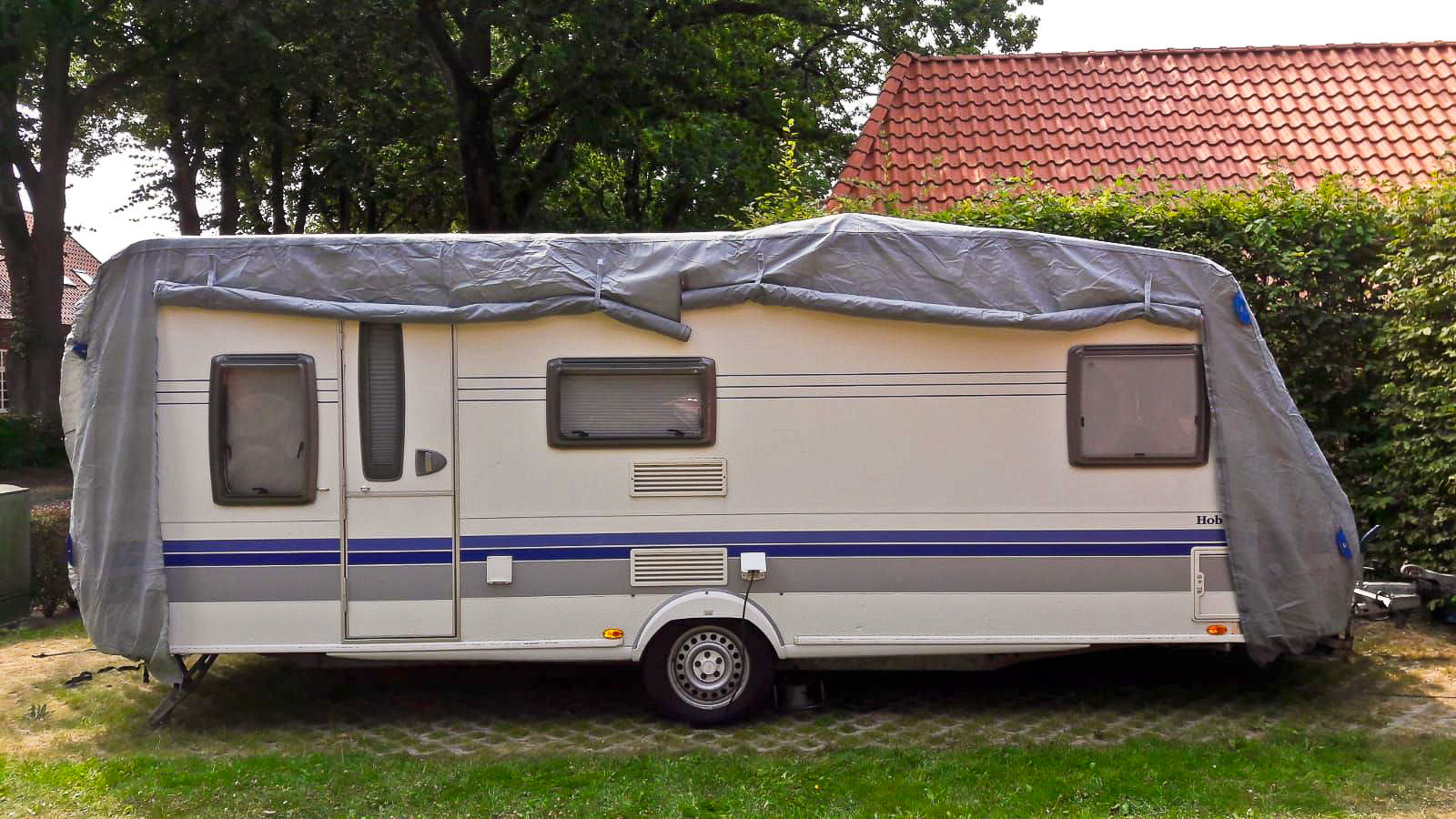 Wohnwagen Abdeckhaube XXL Schutzhülle Caravan Garage Garden Pleasure atmungsaktiv winterfest