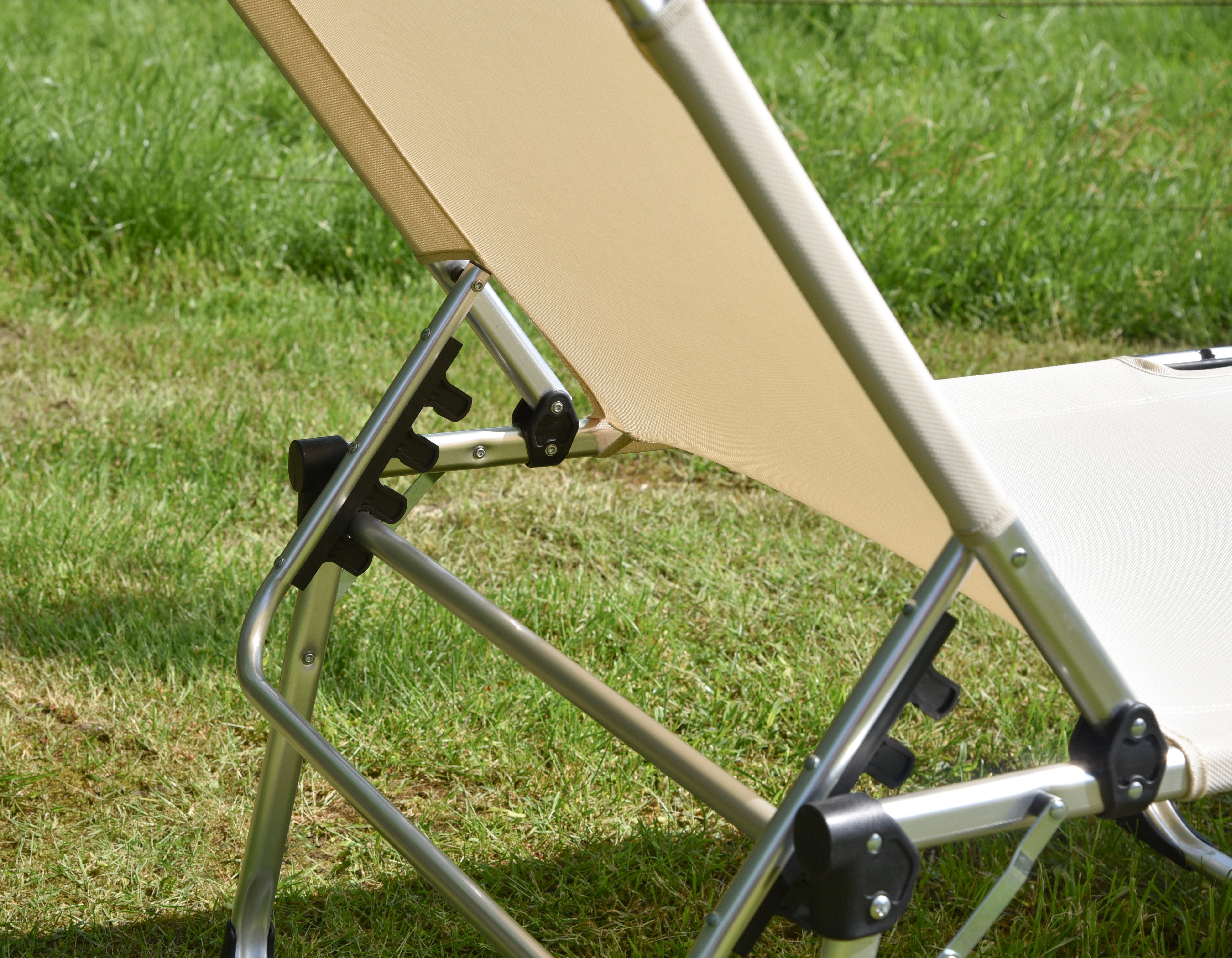 XXL Sonnenliege ABACO Gartenliege Dreibeinliege Relaxliege Garden Pleasure beige