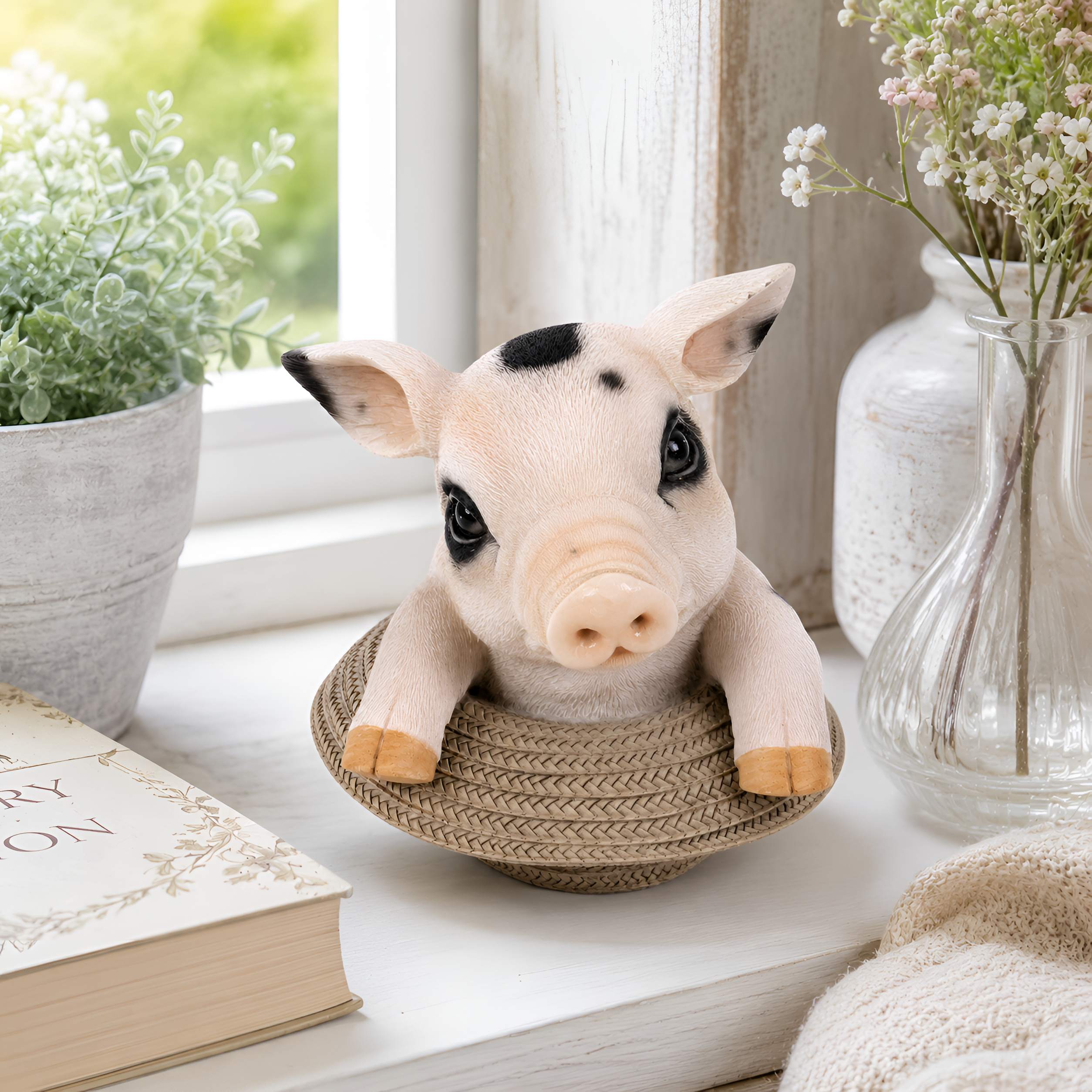Schweine Figur Glücksschweinchen im Hut, niedliche Deko Schwein Figur für Haus & Garten