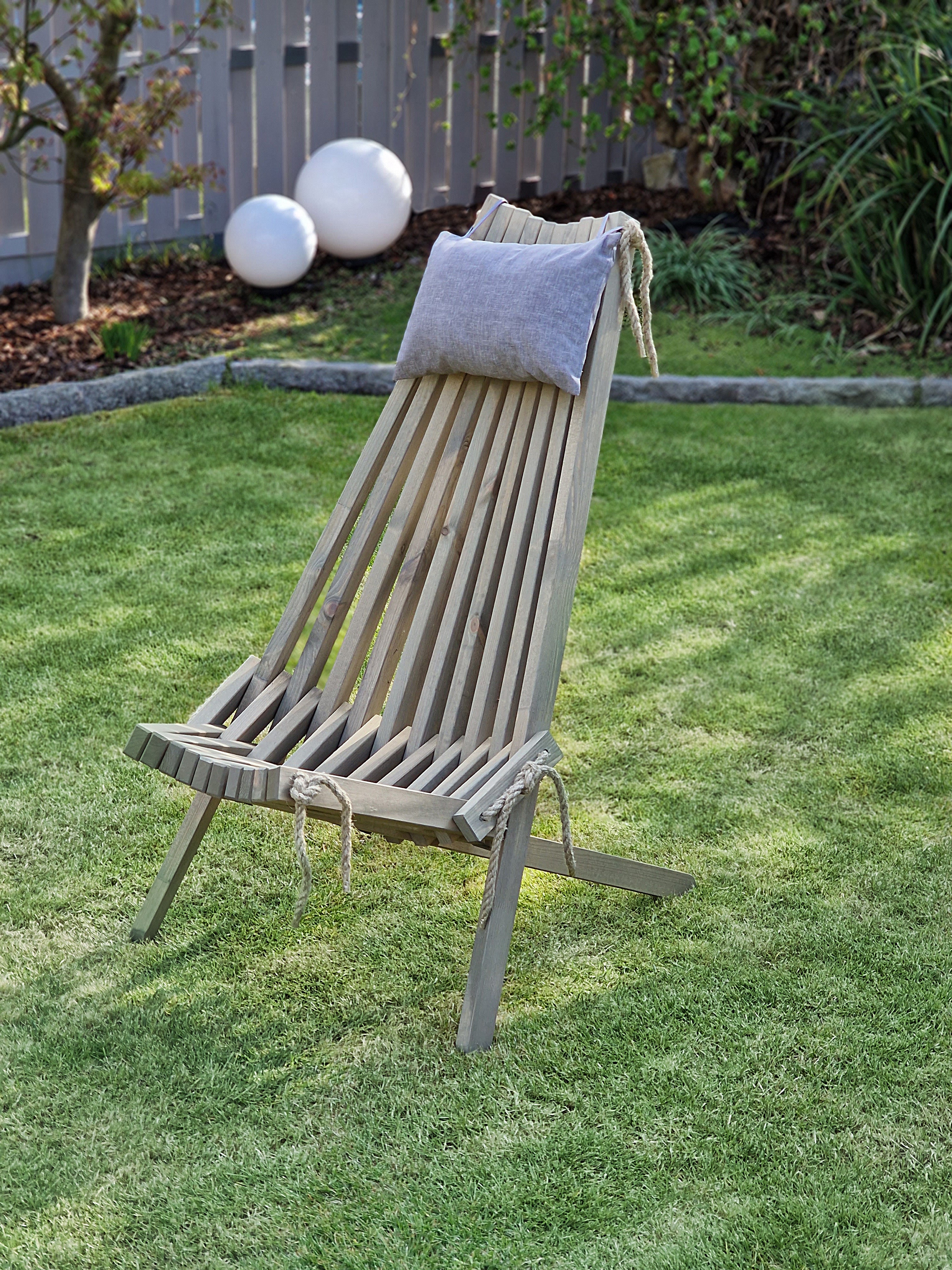 Relaxsessel FALUN Gartenstuhl Holzstuhl Liegestuhl skandinavisch mit Kissen Garden Pleasure