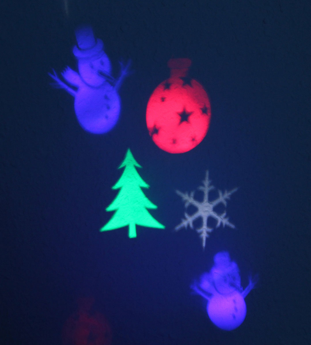 LED Bildprojektor für Innen- und Außenbereich mit 6 Motiv-Schablonen Gartenprojektor Lichtdeko Weihnachtsdeko