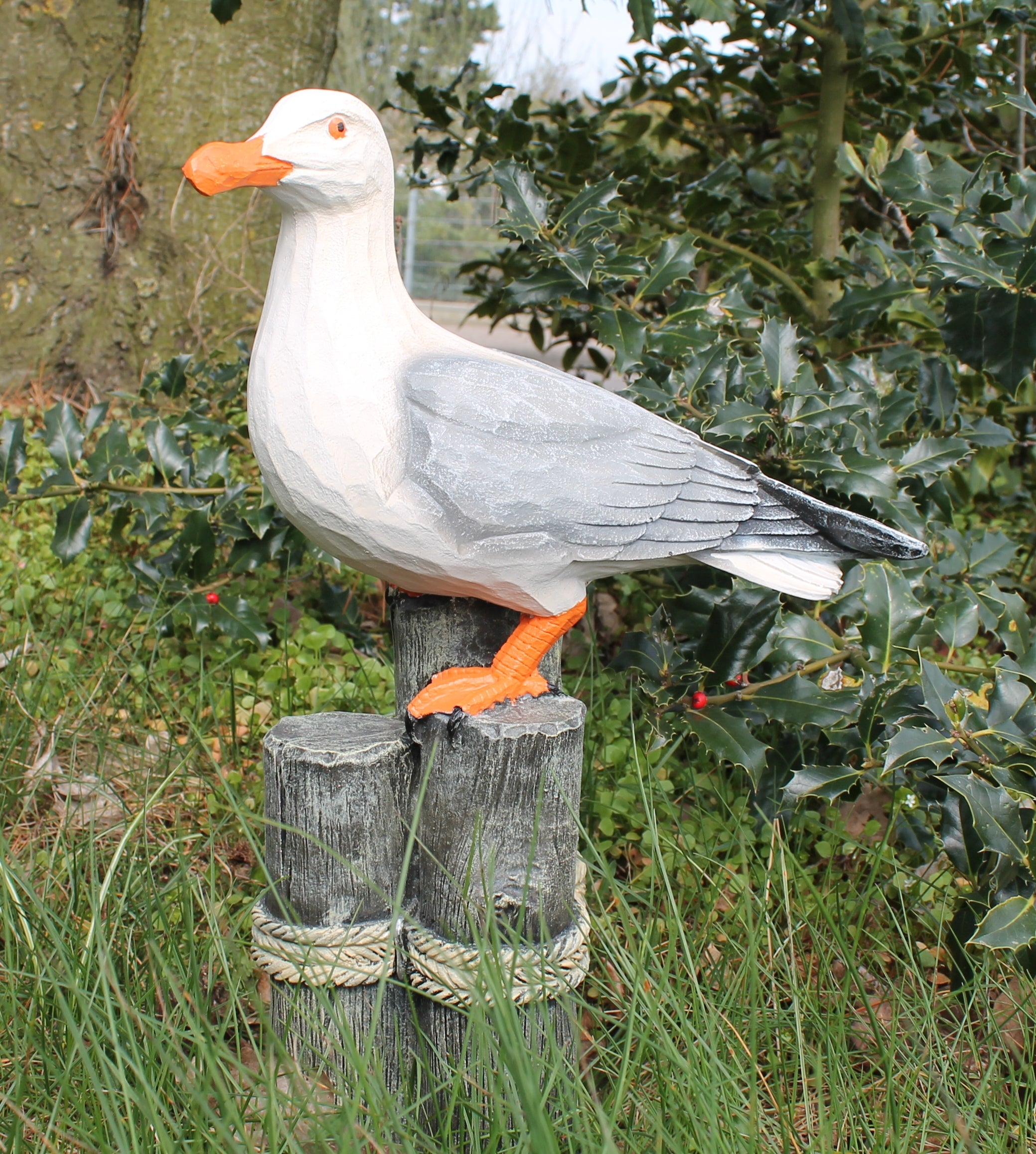 Möwe Figur Holzschnitt Optik Garten Dekoration Fensterbank Möwe auf Poller Dekofigur
