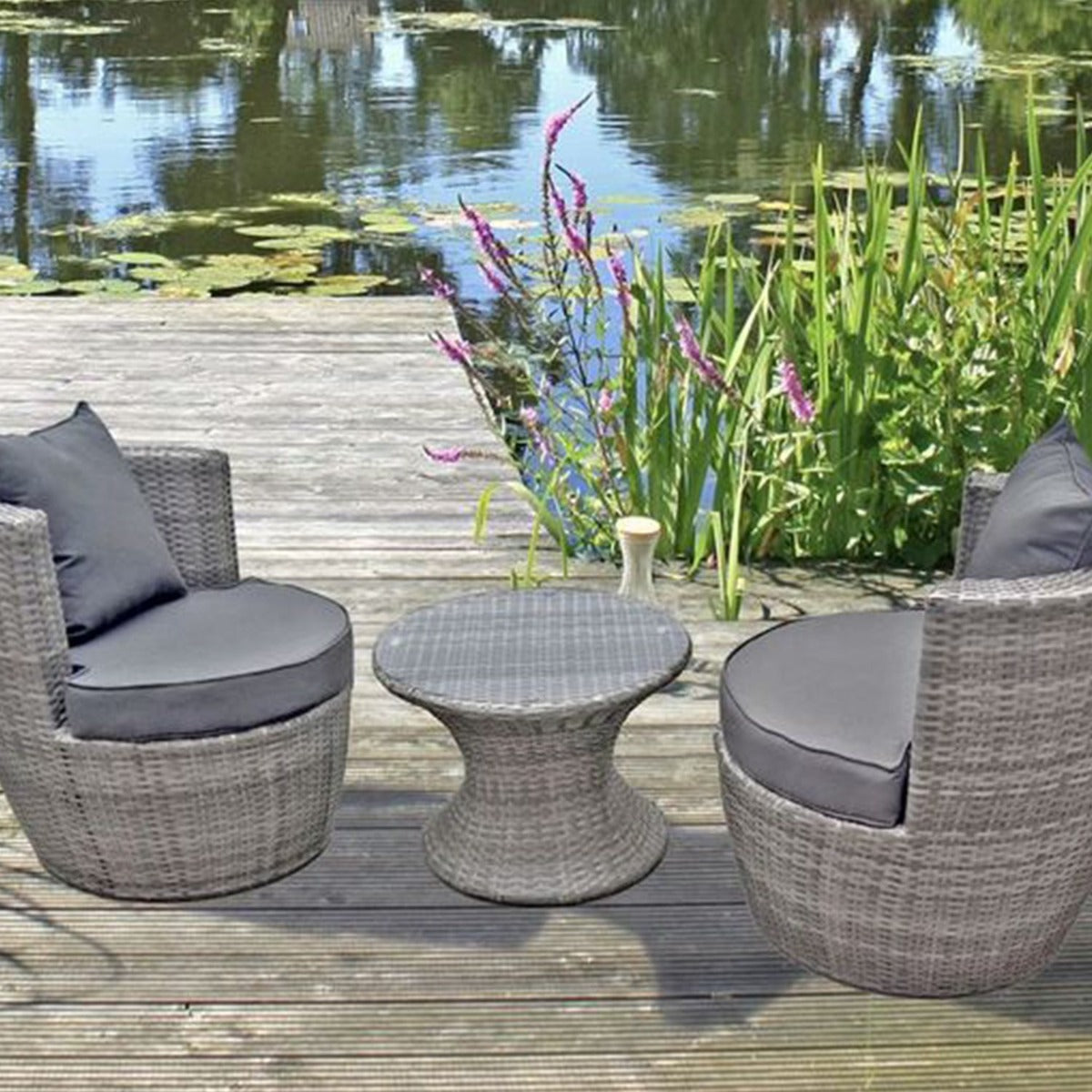 Garden Pleasure Club-Set Linz, Balkon Lounge Set, Rattan Lounge Set für Balkon, wetterfest, grau, inkl. Gartensessel & Tisch mit Glasplatte