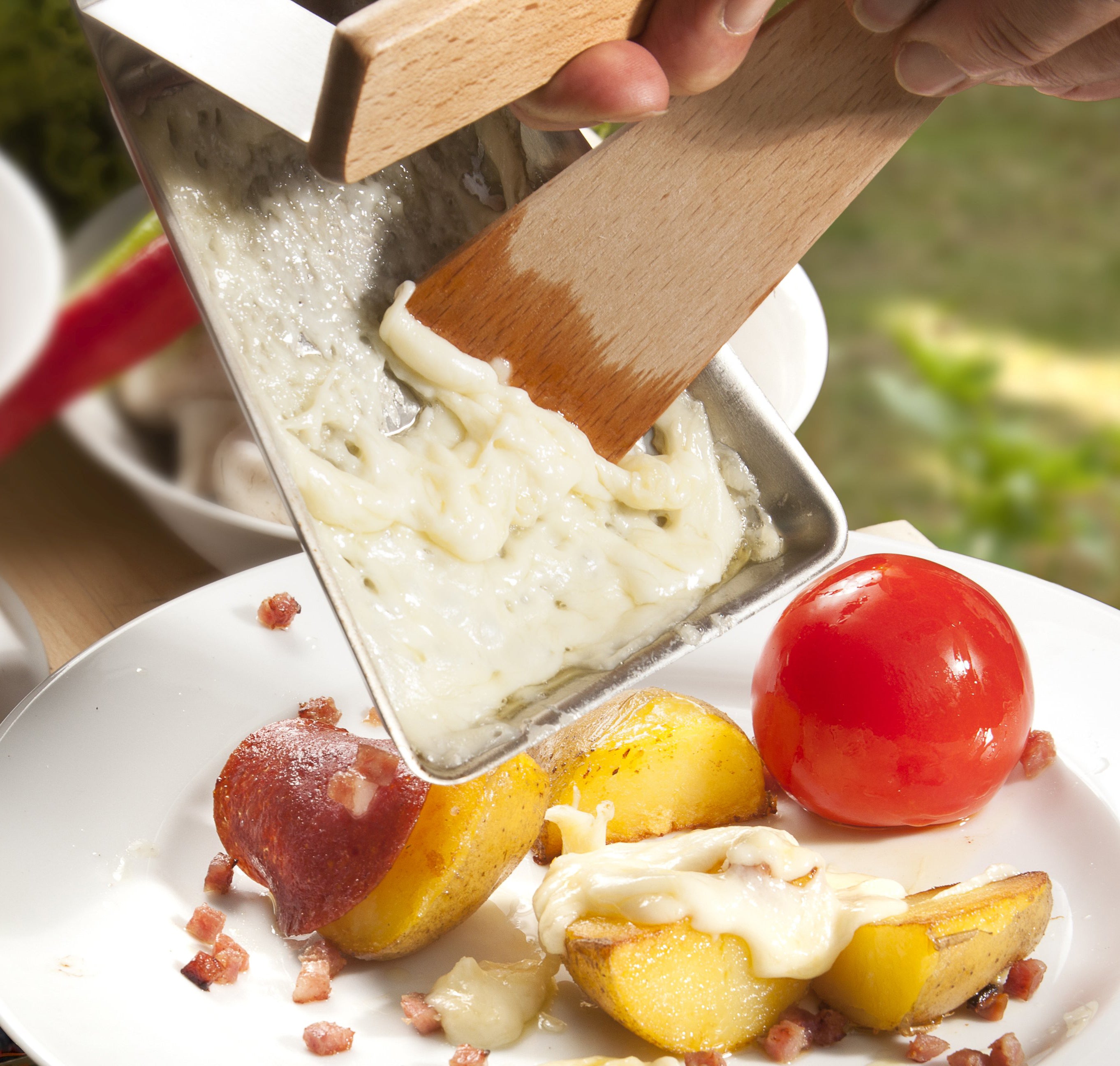 2er Set Edelstahl Grillpfanne Gustico abnehmbarer Griff Grillschale BBQ Zubehör Grill