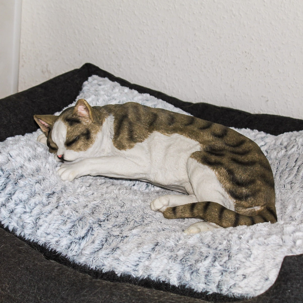 Dekofigur Hauskatze "Murli" Stubentiger Katze Tierdeko Dekoration