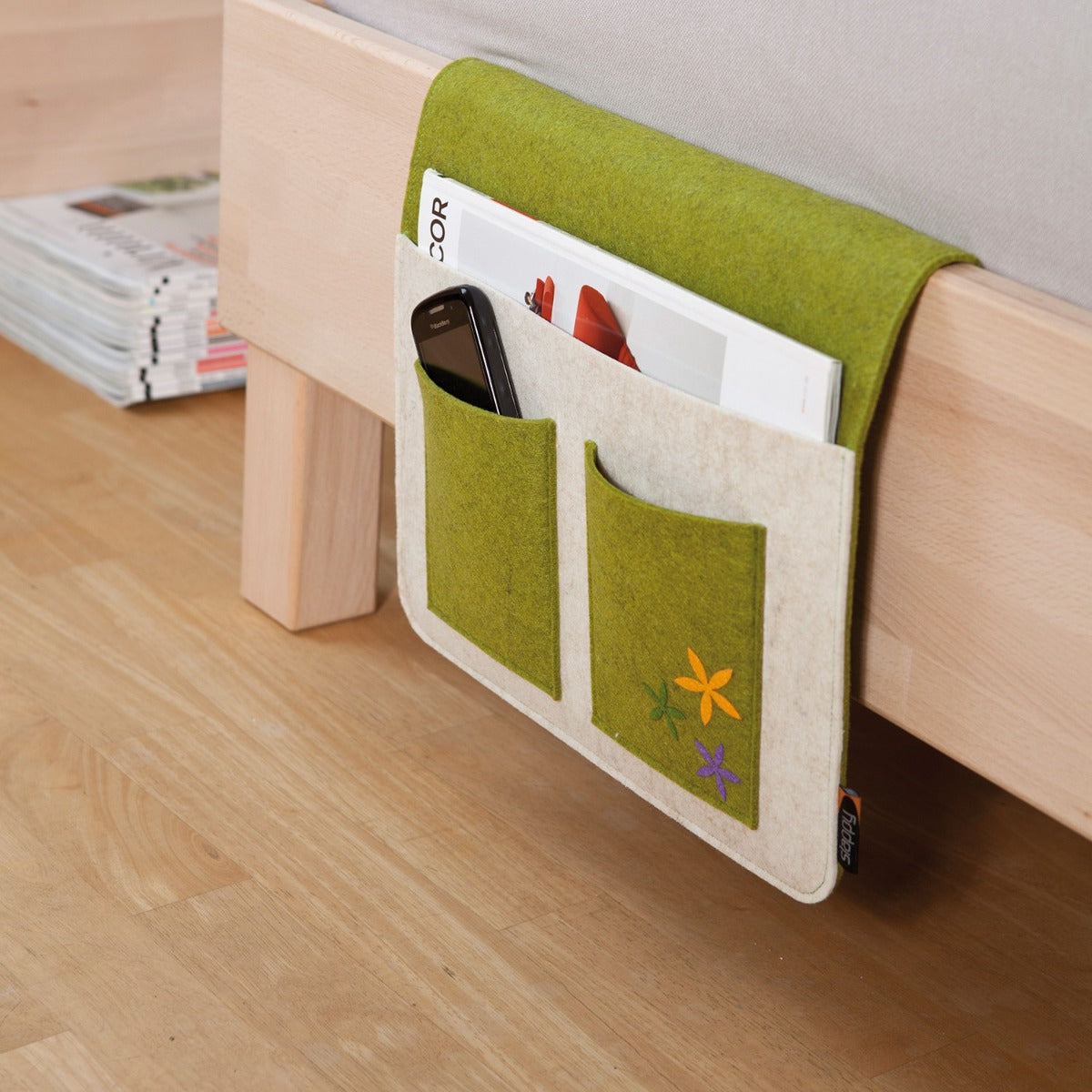 Bett Organizer Bett Buttler Slappy Aufbewahrungstasche am Bett Sofa für Smartphone Tablet Fernbedienung