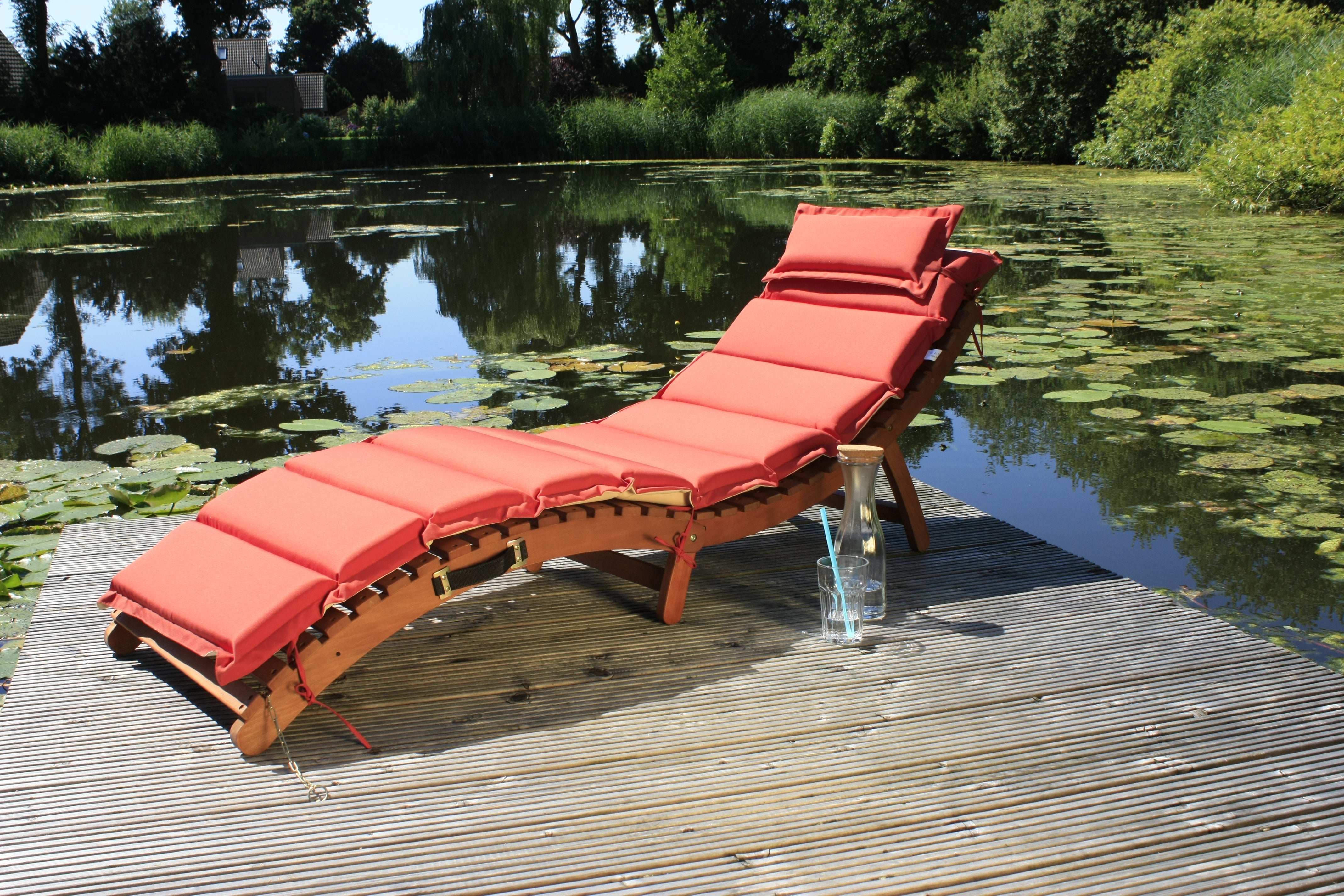 Gartenliege Faltliege NASSAU klappbar Auflage Relaxliege Holz Eukalyptus FSC 100%