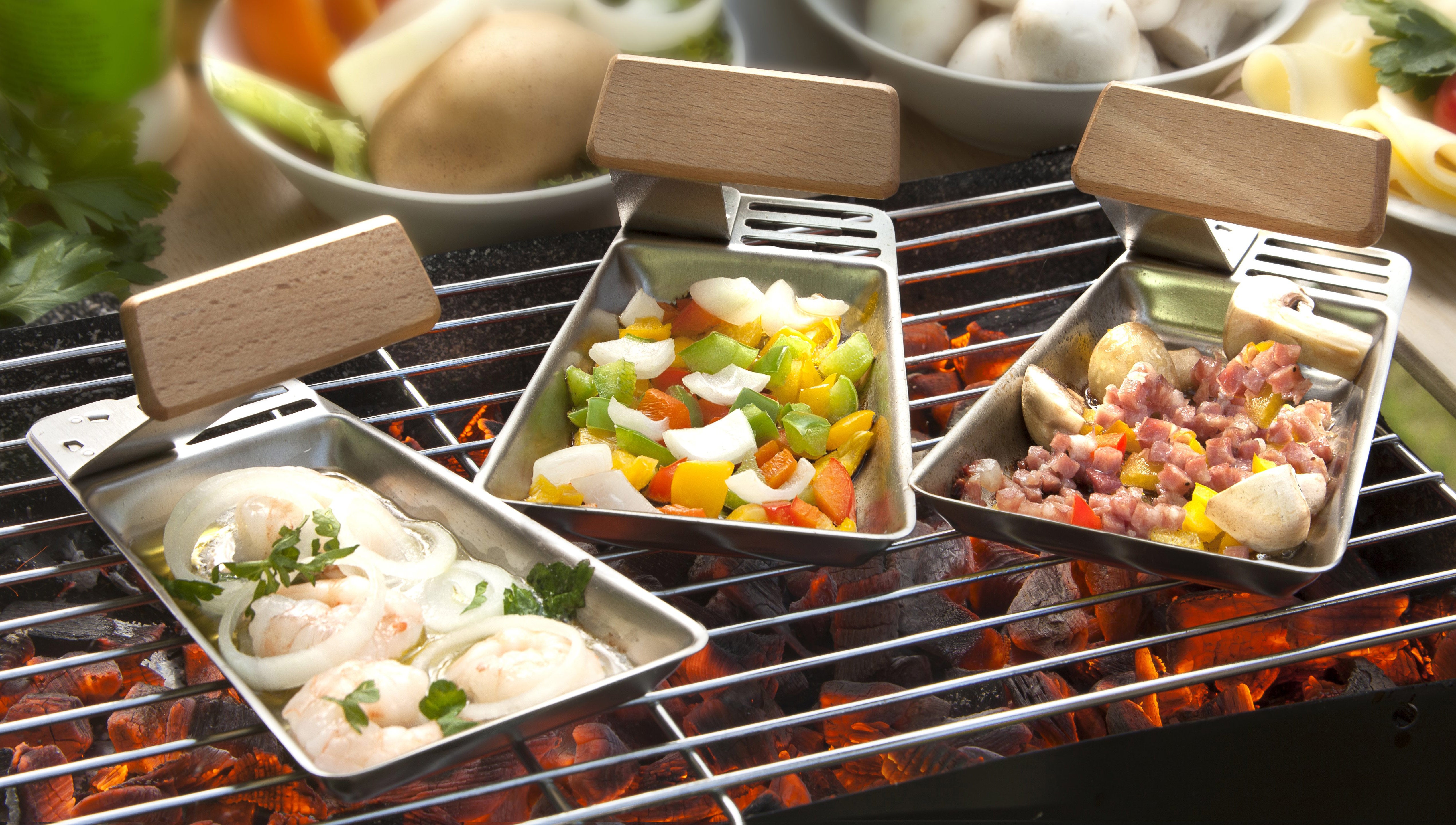 2er Set Edelstahl Grillpfanne Gustico abnehmbarer Griff Grillschale BBQ Zubehör Grill