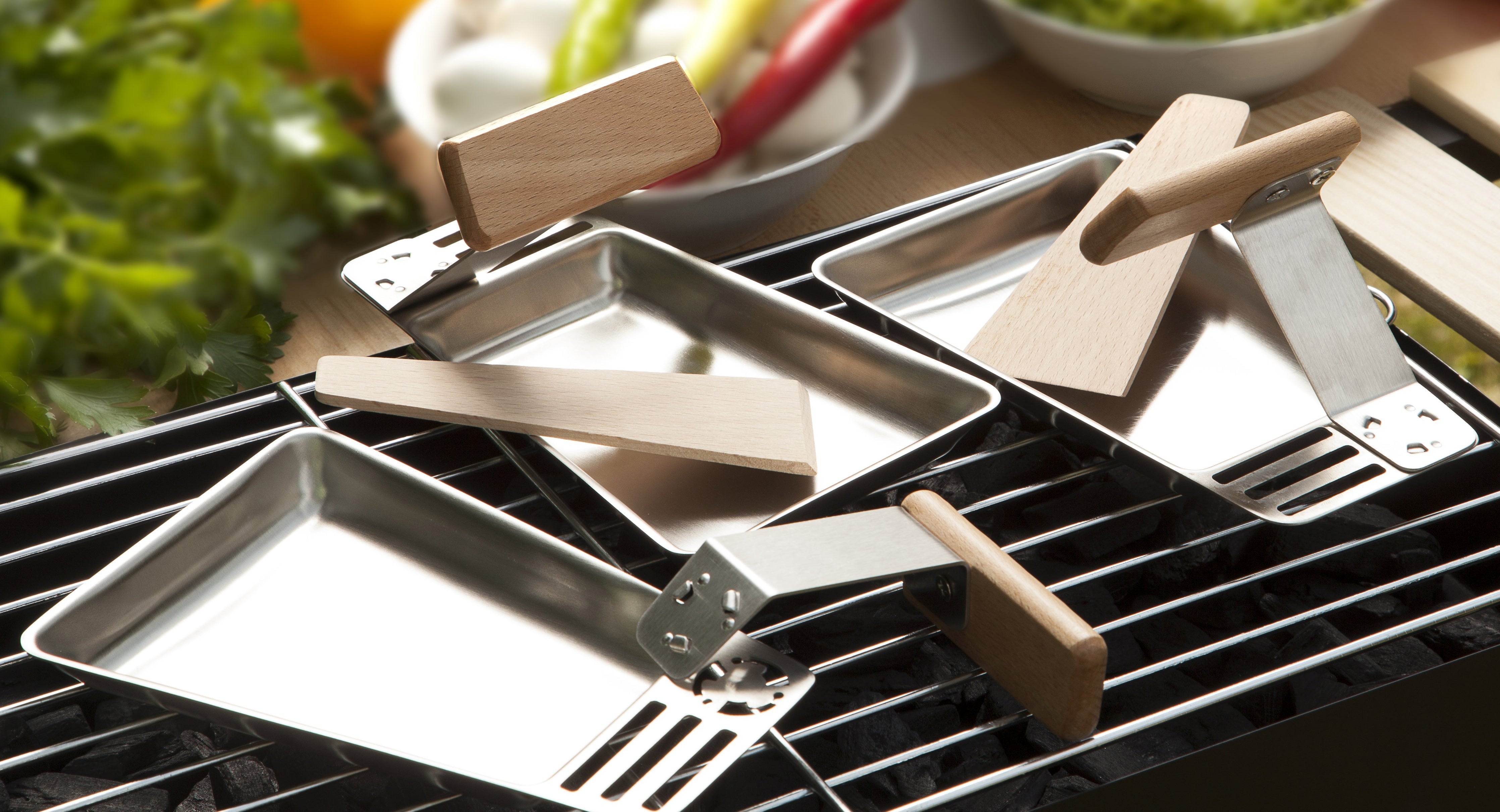 2er Set Edelstahl Grillpfanne Gustico abnehmbarer Griff Grillschale BBQ Zubehör Grill