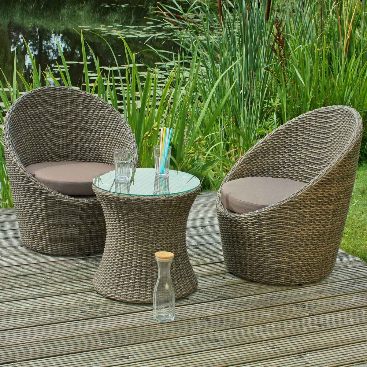 Garden Pleasure Club-Set Maribor, Balkon Lounge Set, Rattan Lounge Set für Balkon, wetterfest, Korianderbraun, inkl. Gartensessel & Tisch mit Glasplatte