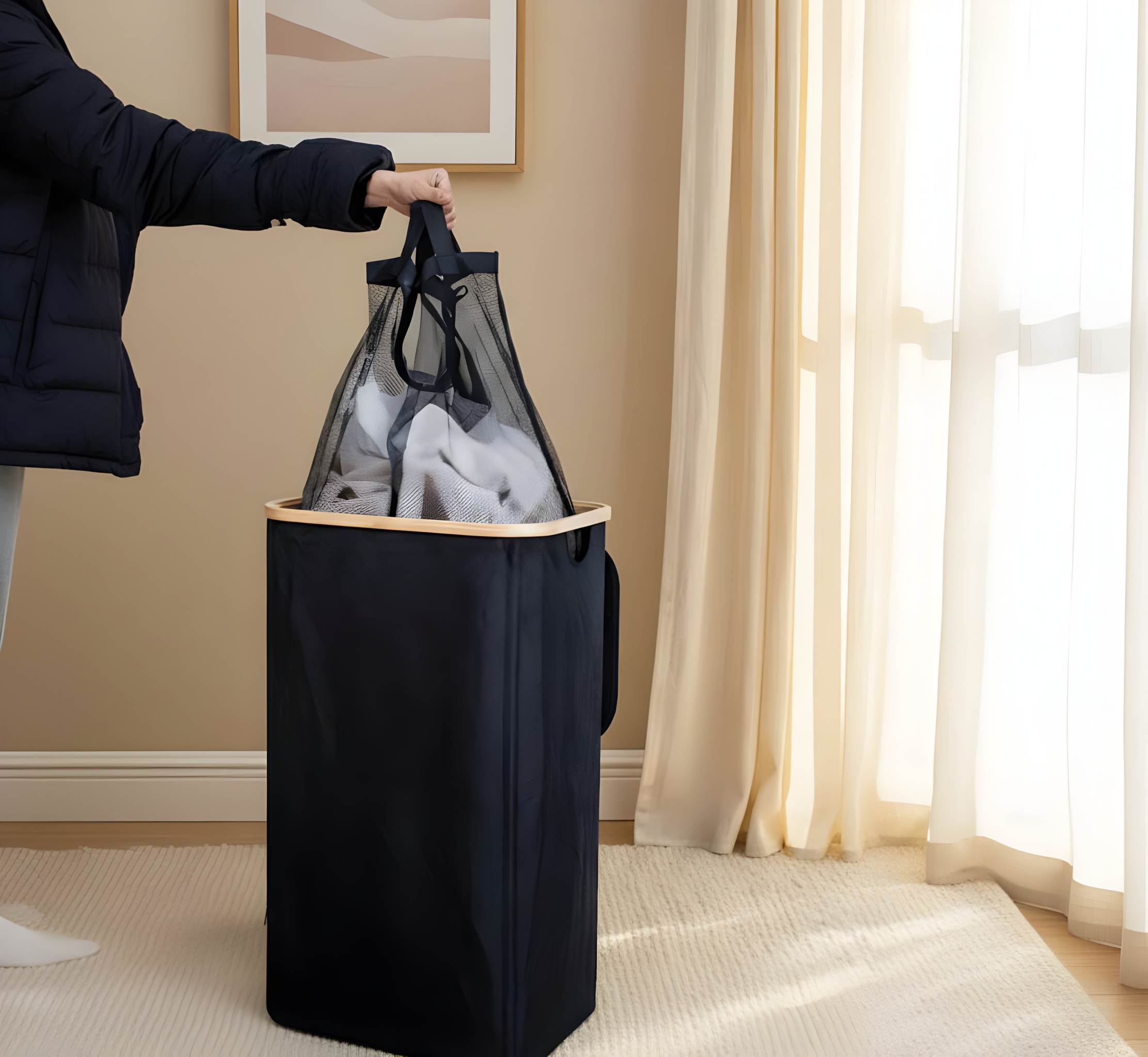 Wäschesammler mit Deckel und herausnehmbarer Innentasche aus Bambus und Stoff – Wäschekorb in Schwarz