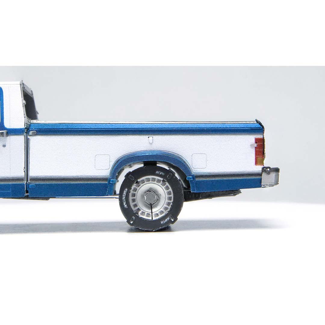 Metal Earth FORD 1982 FORD F-150 ME1004 Modellbausatz Puzzle DIY Bausatz präzise gelasert stabil langlebig