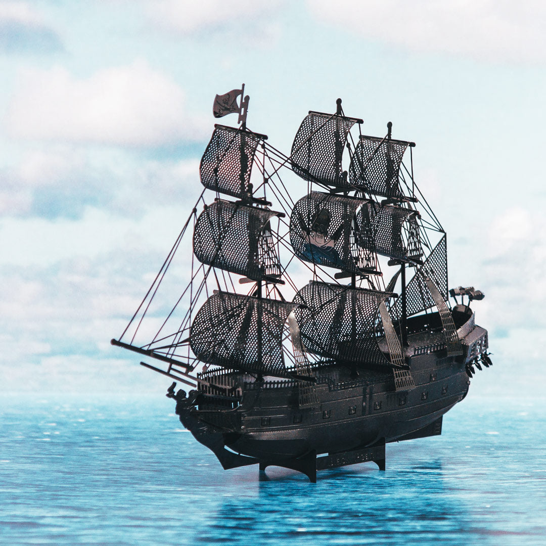 Metal Earth Premium Series Black Pearl - Black Version ICX016B Modellbausatz Puzzle DIY Bausatz präzise gelasert stabil langlebig