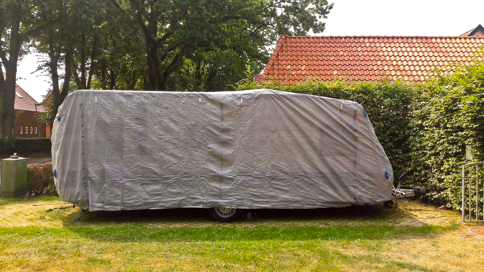 Wohnwagen Abdeckhaube XXL Schutzhülle Caravan Garage Garden Pleasure atmungsaktiv winterfest