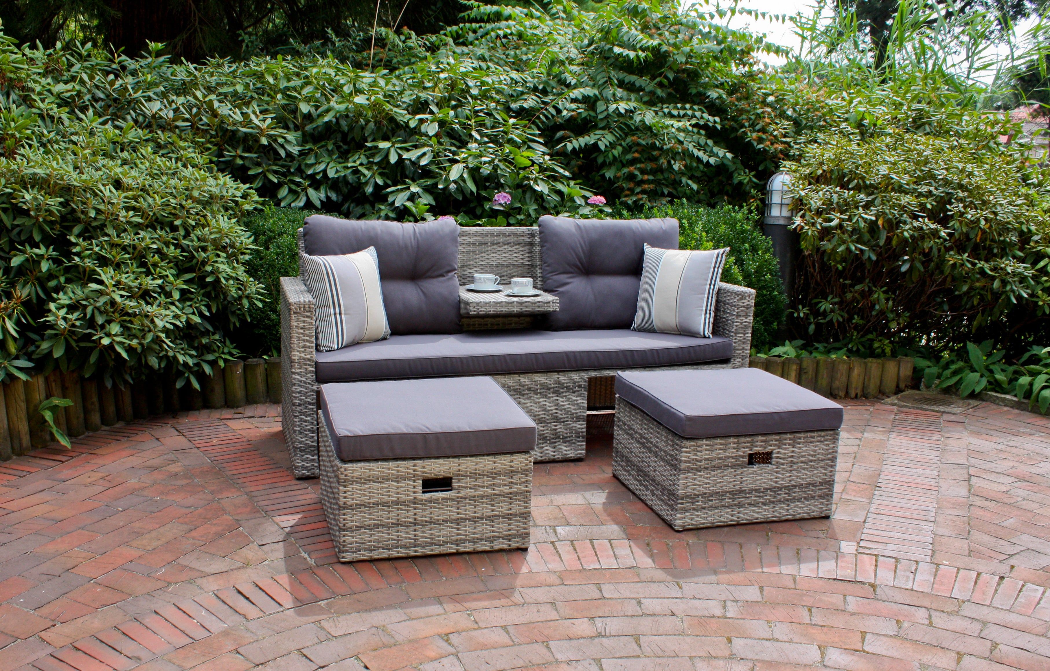 Loungesofa VALLETTA Sofa Gartensofa GARDEN PLEASURE wetterfest komfortabel Outdoor hochwertig