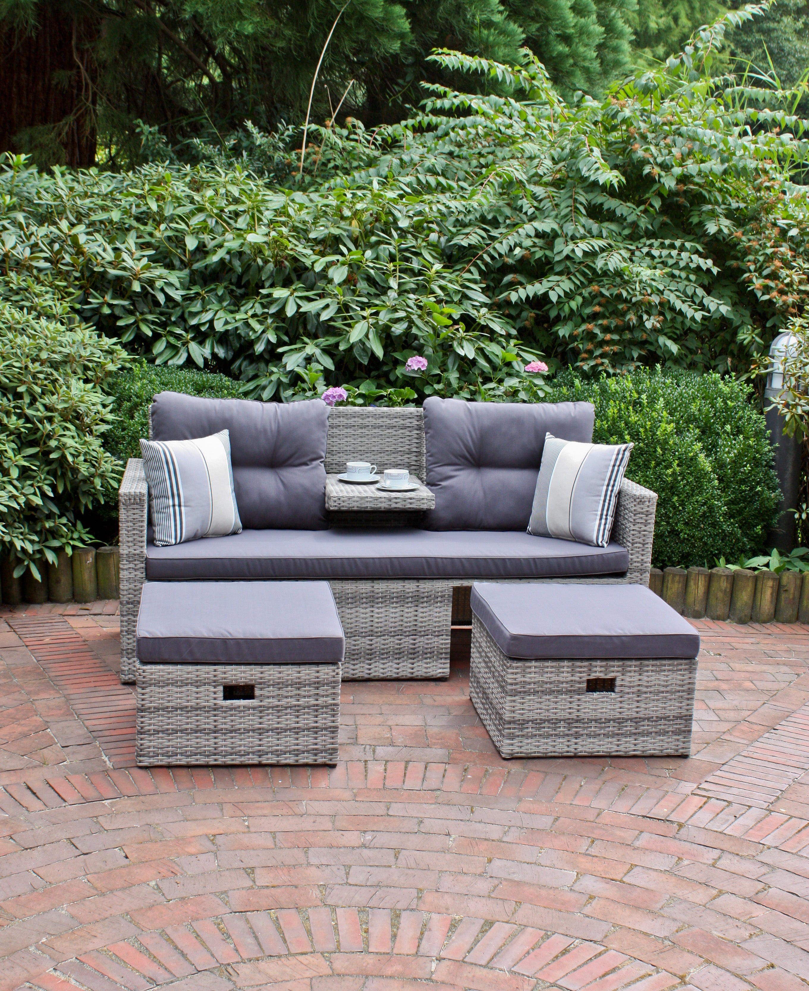 Loungesofa VALLETTA Sofa Gartensofa GARDEN PLEASURE wetterfest komfortabel Outdoor hochwertig