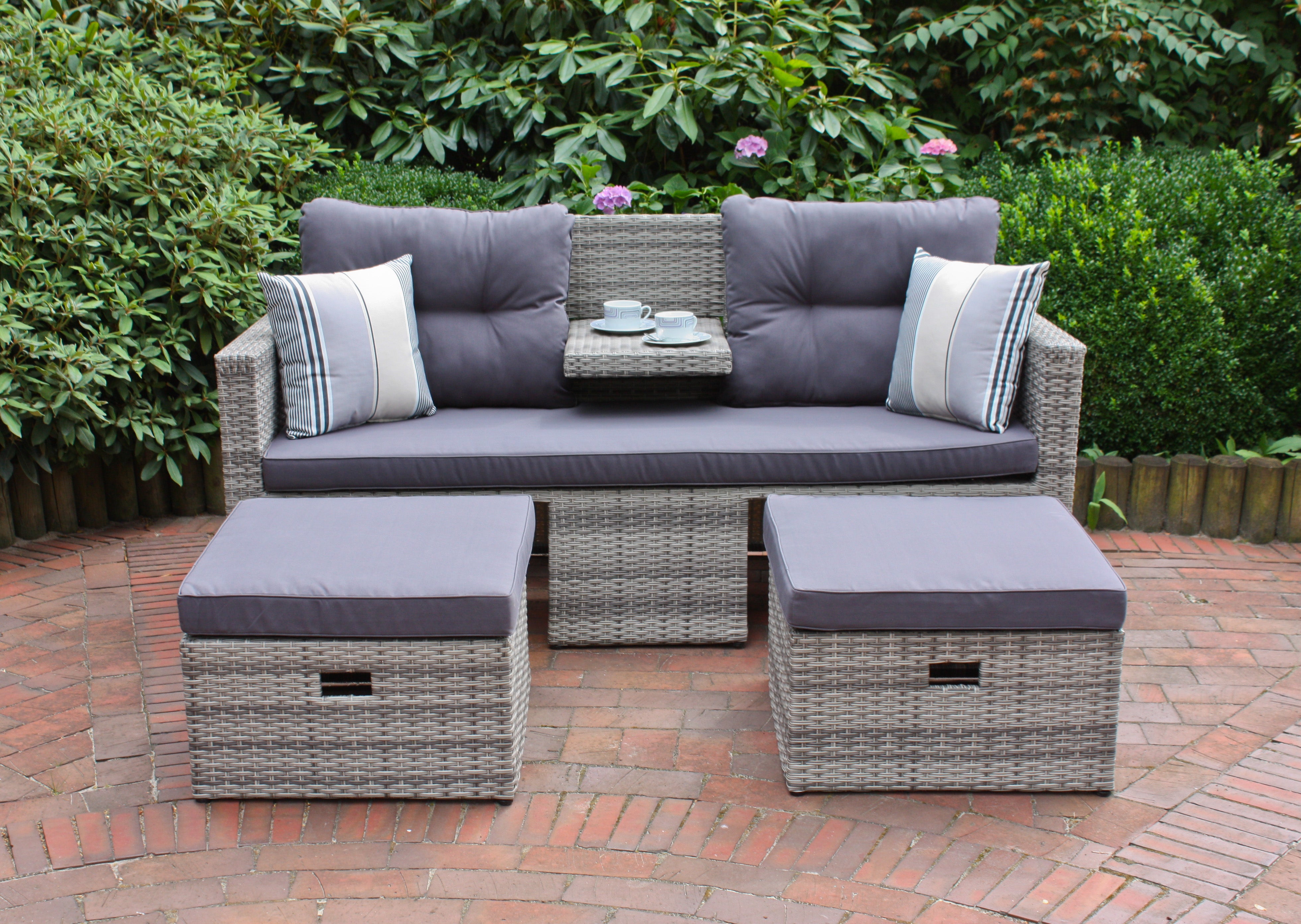 Loungesofa VALLETTA Sofa Gartensofa GARDEN PLEASURE wetterfest komfortabel Outdoor hochwertig