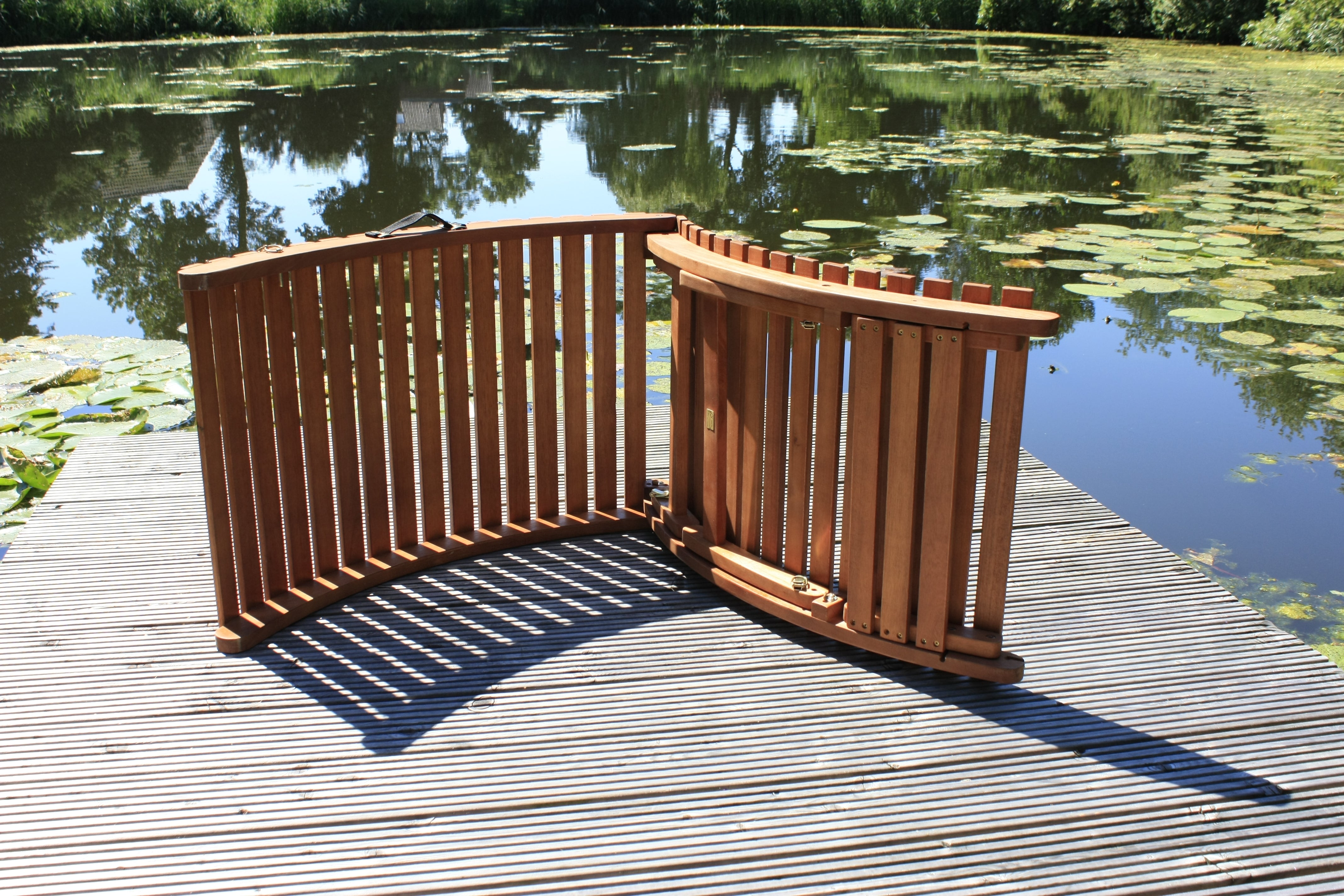 Faltliege NASSAU Gartenliege Sonnenliege Eukalyptusholz Garden Pleasure