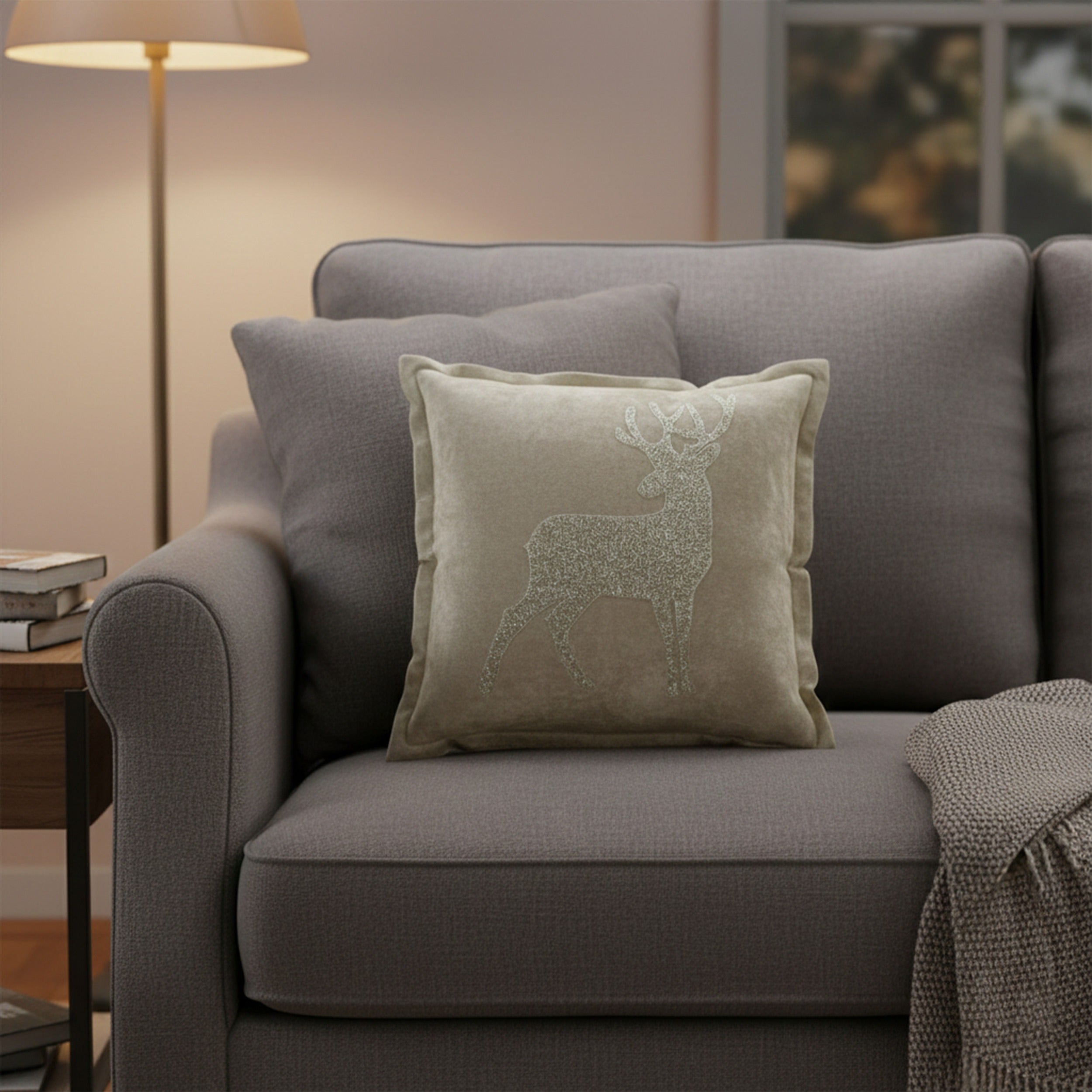 Samtkissen Hirschmotiv 45 x 45 cm - Dekokissen Sofakissen Kissen mit Füllung für Sofa & Couch